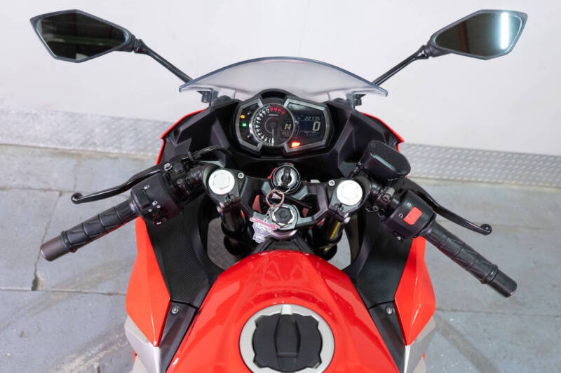 2021 Kawasaki Ninja 400