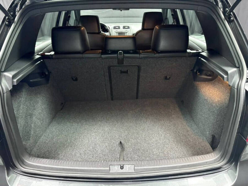 2013 Volkswagen Golf R 4Motion