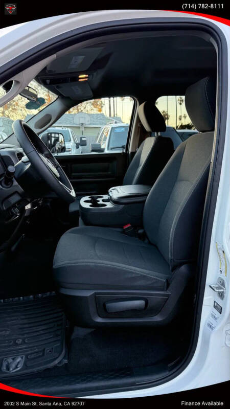 2023 RAM 1500 Classic Tradesman