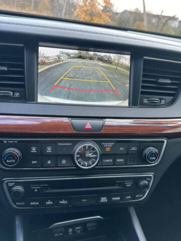 2017 Kia Cadenza Premium