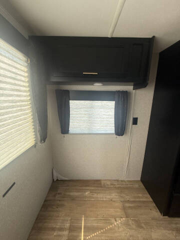 2022 Forest River Grey Wolf