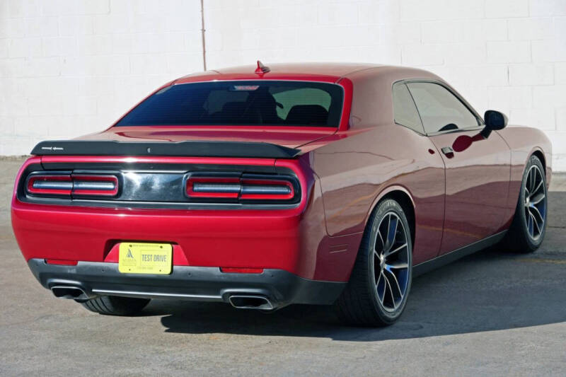 2016 Dodge Challenger