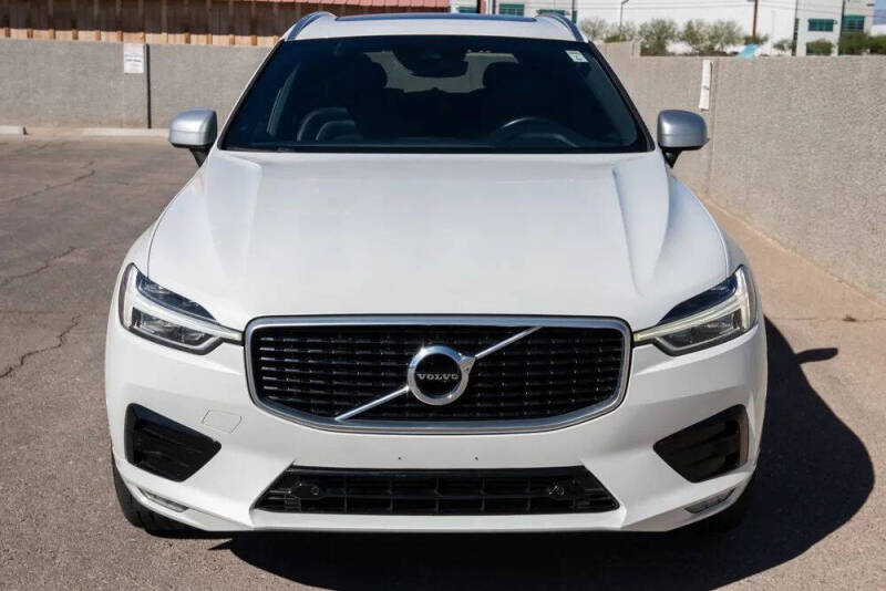 2019 Volvo XC60 T5 R-Design