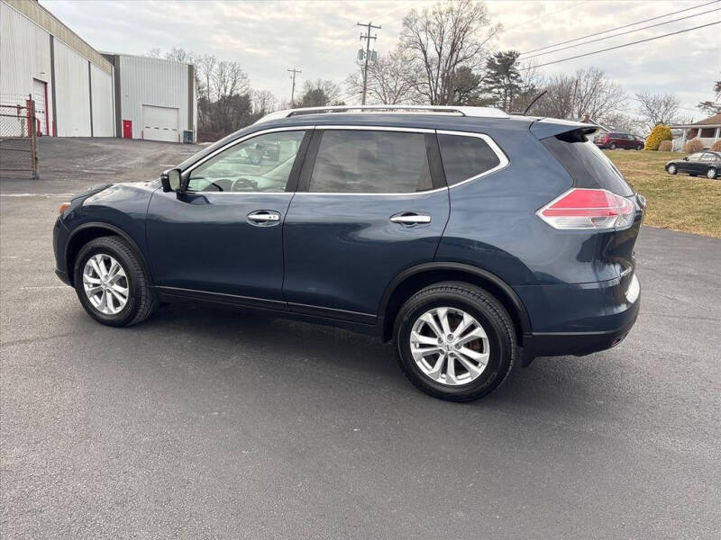 2016 Nissan Rogue SV