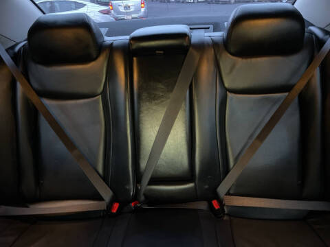 2017 Chrysler 300 Limited