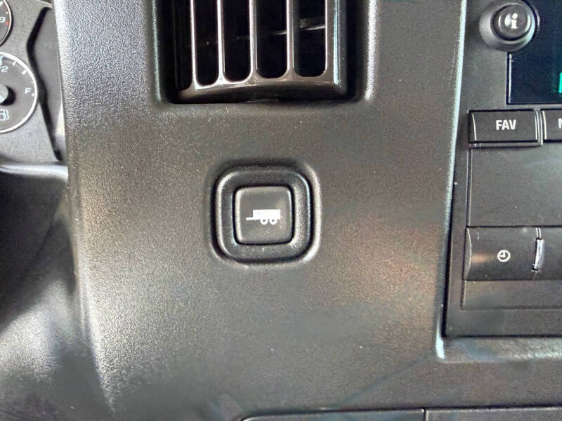 2021 GMC Savana 2500