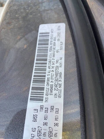 2017 Chrysler Pacifica Touring-L