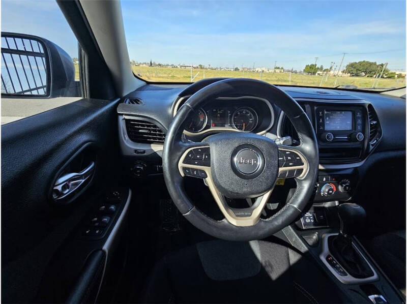 2018 Jeep Cherokee Latitude