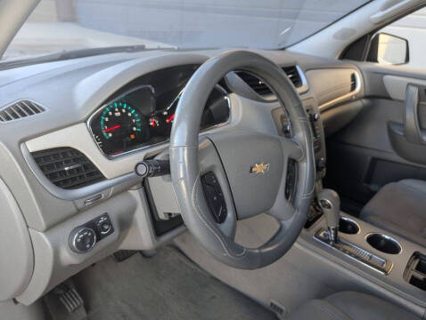 2016 Chevrolet Traverse LS