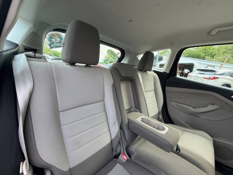 2013 Ford C-MAX Hybrid SE