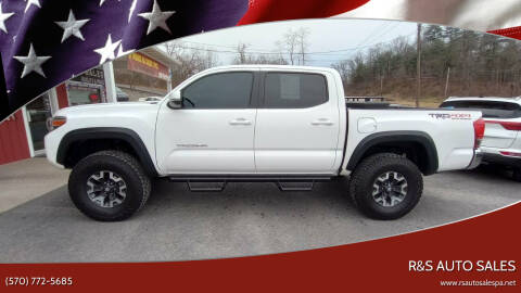 2017 Toyota Tacoma for sale at R&S Auto Sales & SERVICE in Linden PA