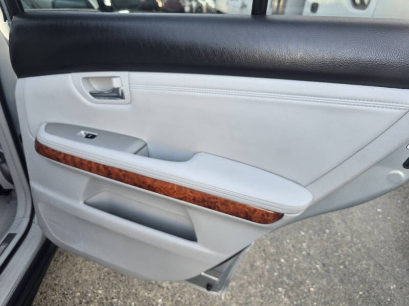 2005 Lexus RX 330