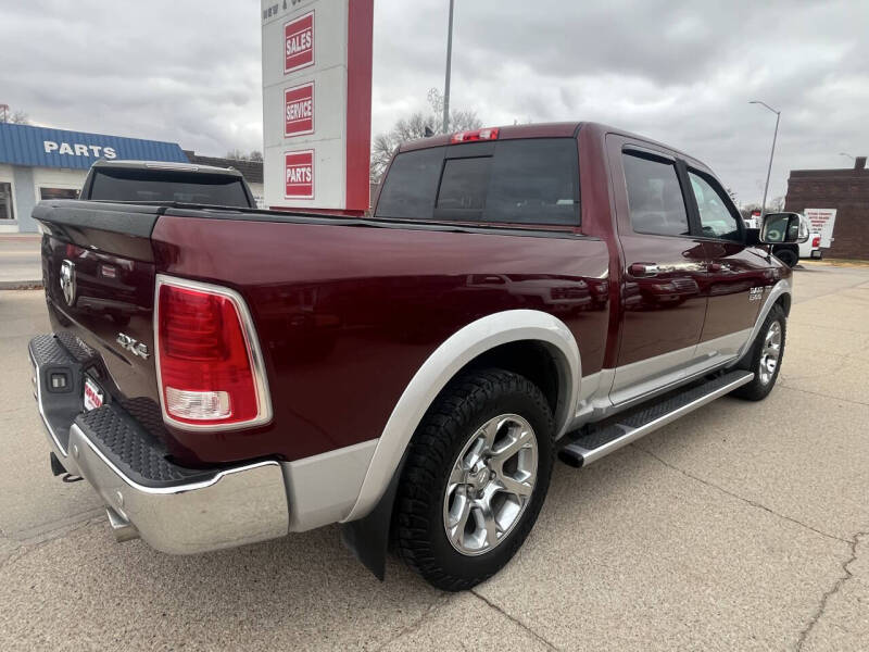 2016 RAM 1500 Laramie
