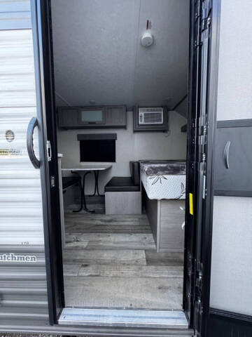 2023 Keystone RV COLEMAN LANTERN