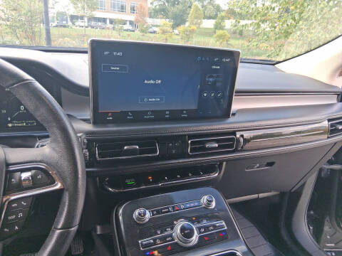 2022 Lincoln Nautilus Standard