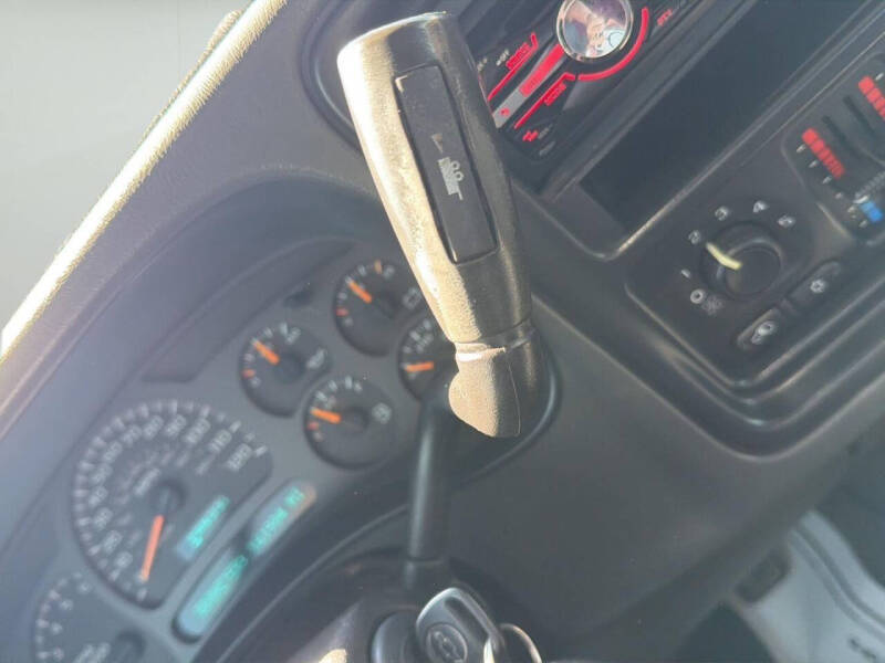 2003 Chevrolet Avalanche