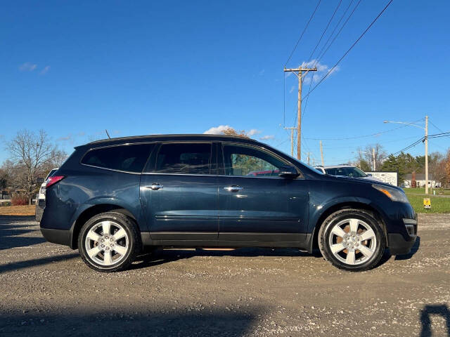 2016 Chevrolet Traverse for sale at Dustin & Jared Gosser Auto Sales, LLC in Russell Springs, KY