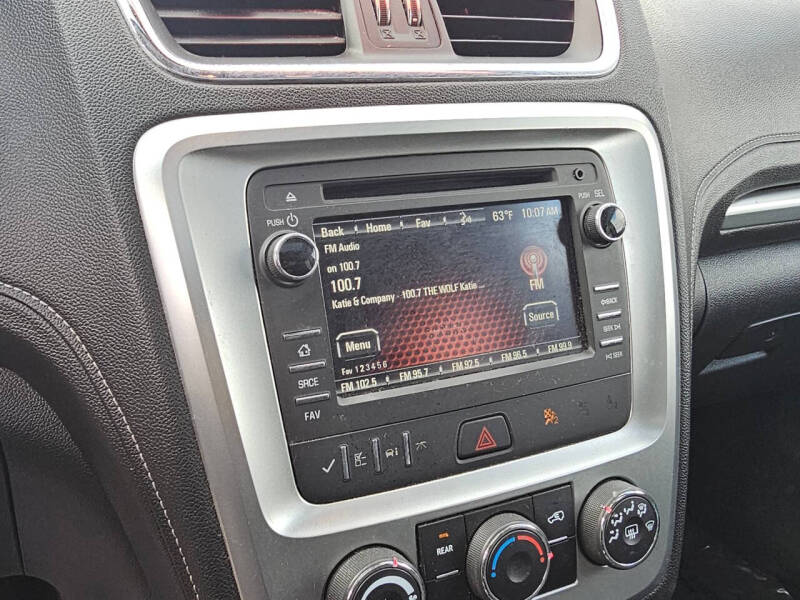 2016 GMC Acadia SLE-2