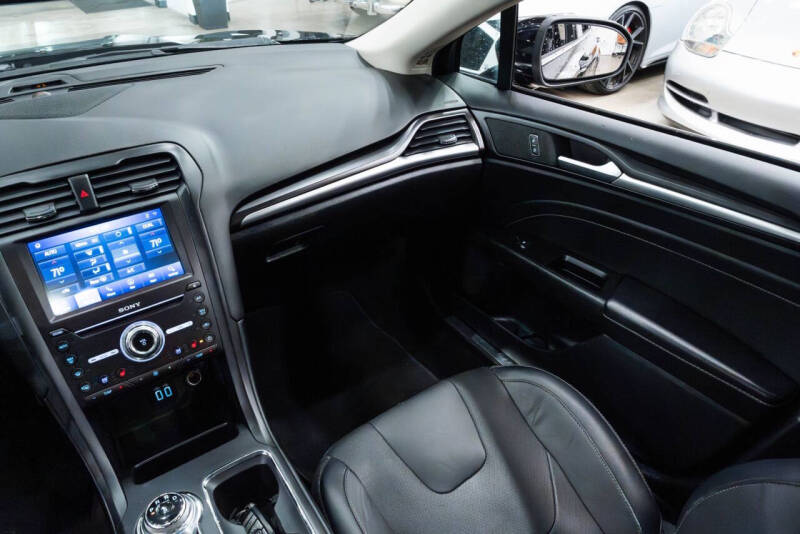 2020 Ford Fusion Titanium