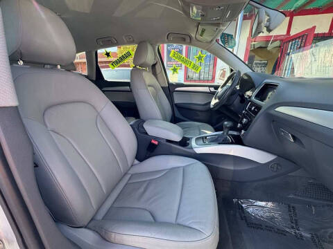 2013 Audi Q5 2.0T quattro Premium