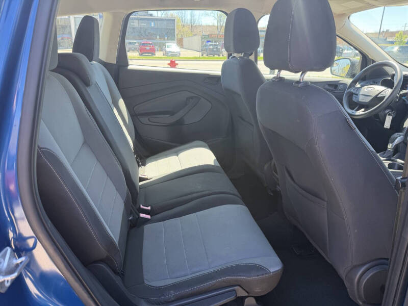 2017 Ford Escape S