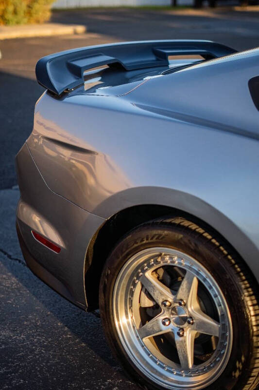 2020 Ford Mustang EcoBoost