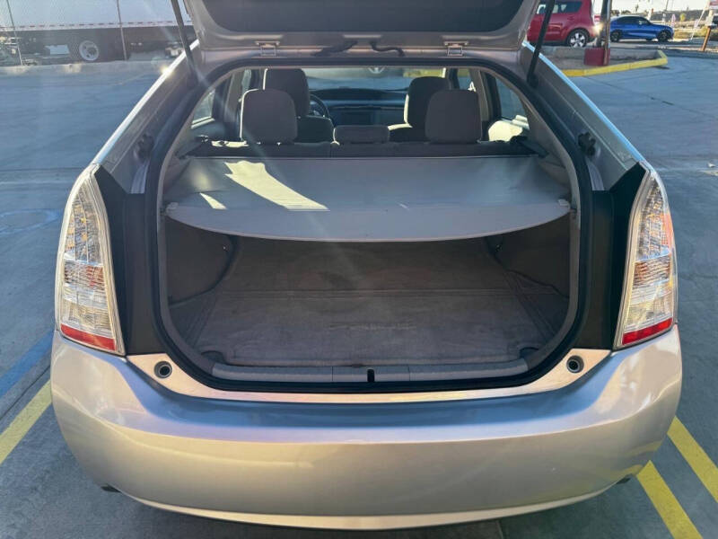 2011 Toyota Prius Two