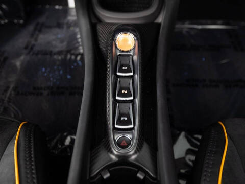 2025 McLaren Artura Spider