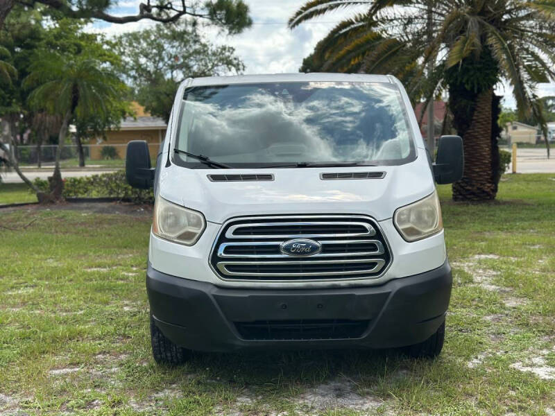 2017 Ford Transit 150