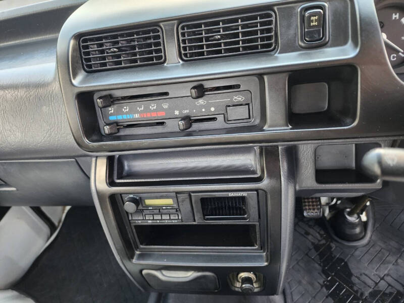 2000 Daihatsu Hijet