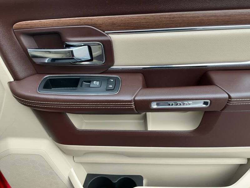 2016 RAM 1500 Laramie