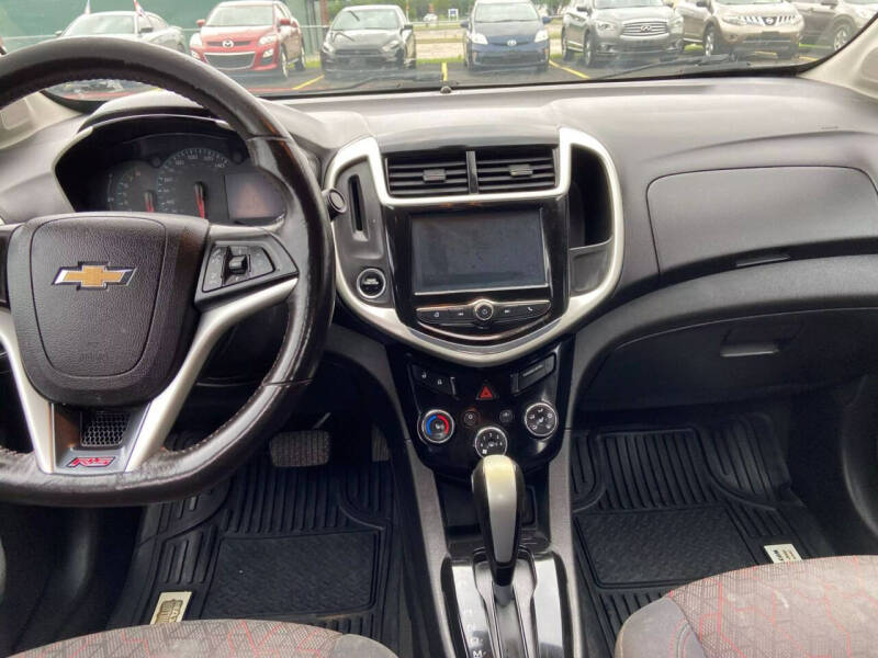 2017 Chevrolet Sonic LT Auto