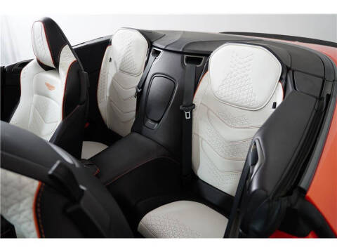 2022 Aston Martin DBS Superleggera