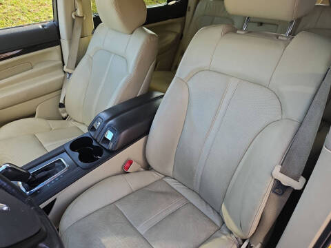 2014 Lincoln MKT Ecoboost