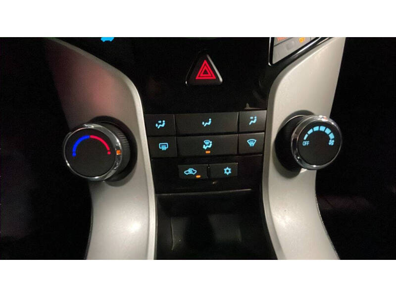 2016 Chevrolet Cruze Limited 1LT Auto