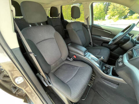 2020 Dodge Journey SE Value