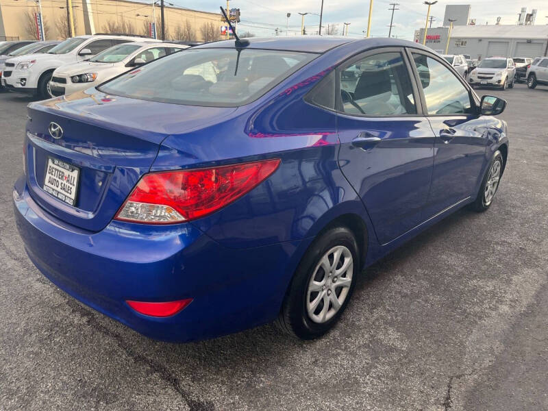 2012 Hyundai Accent GLS