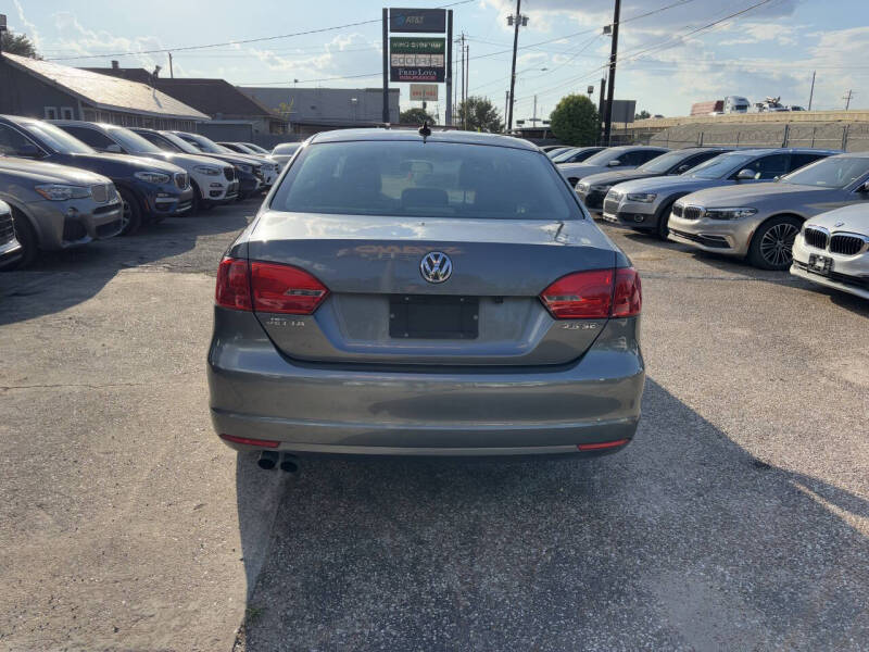 2013 Volkswagen Jetta SE