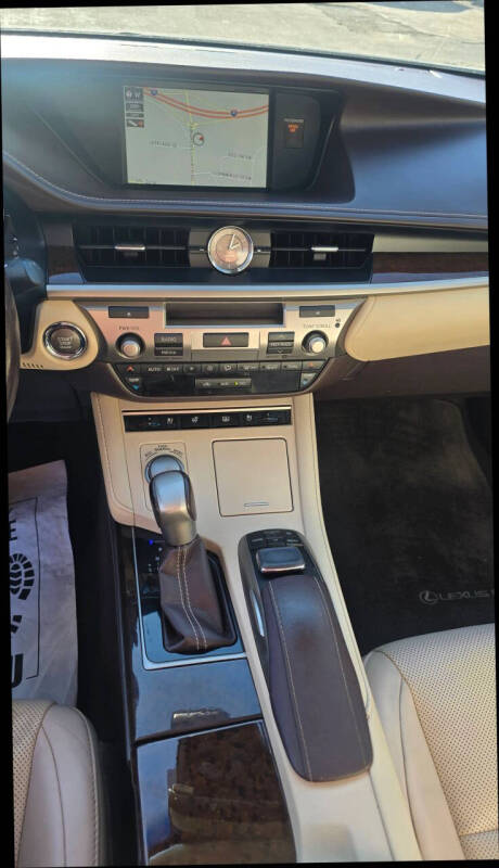 2017 Lexus ES 350
