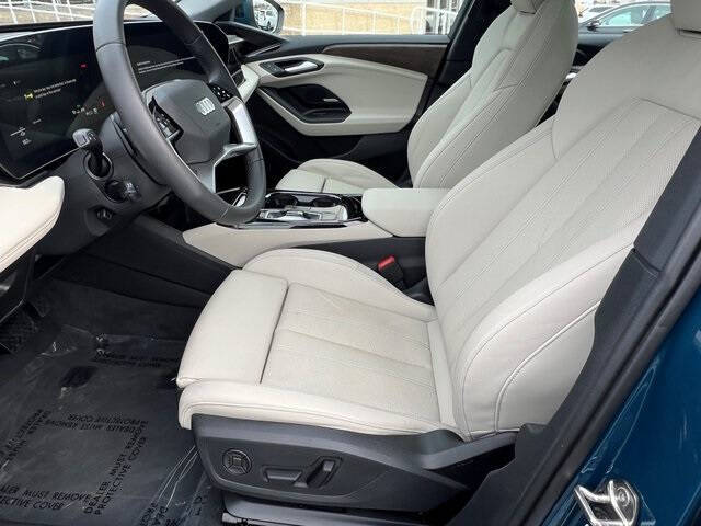 2025 Audi A6 Sportback e-tron quattro Prestige