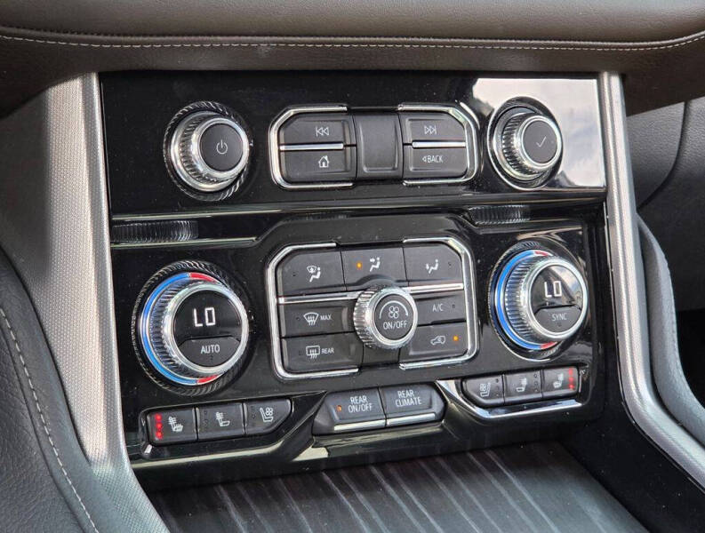 2023 GMC Yukon Denali