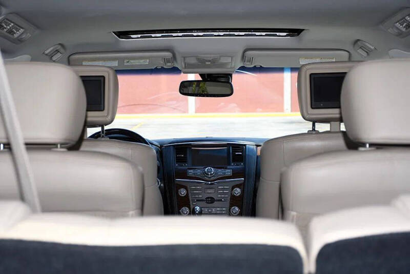 2017 Nissan Armada Platinum