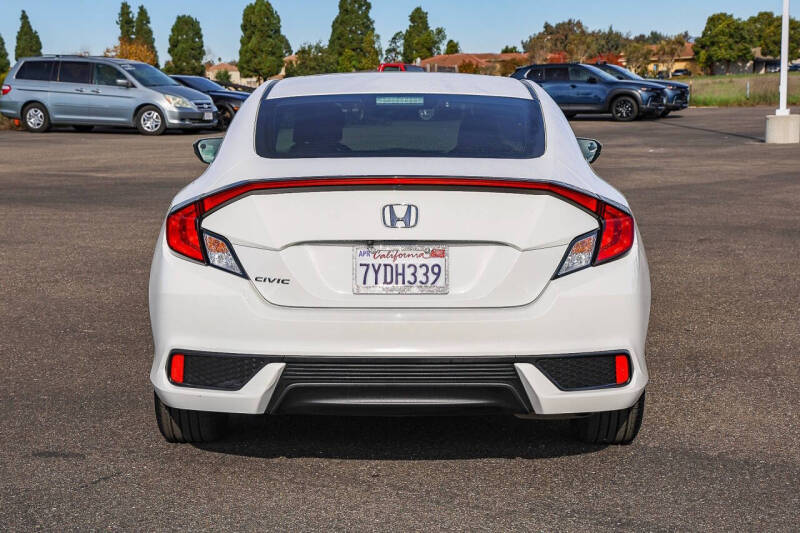 2016 Honda Civic LX-P