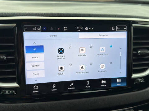 2026 Chrysler Pacifica Select