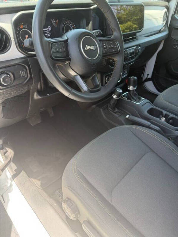 2024 Jeep Wrangler