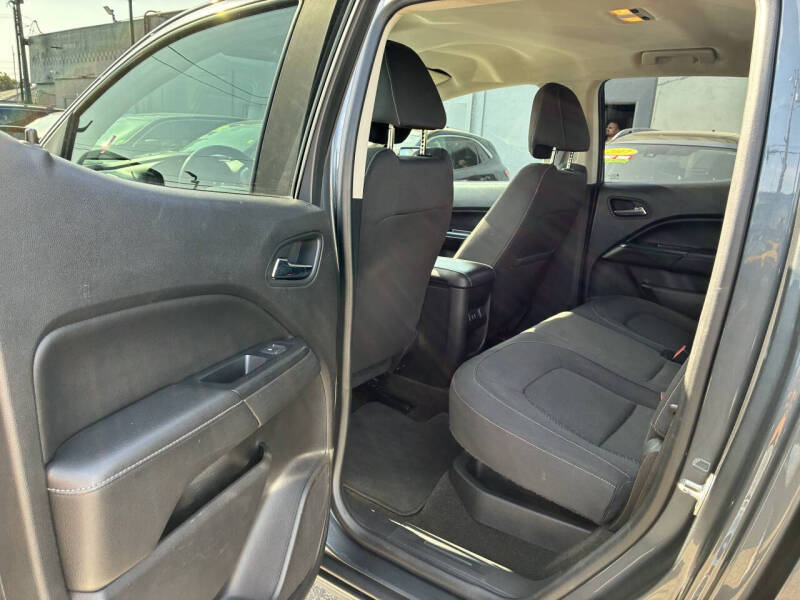 2017 GMC Canyon SLE