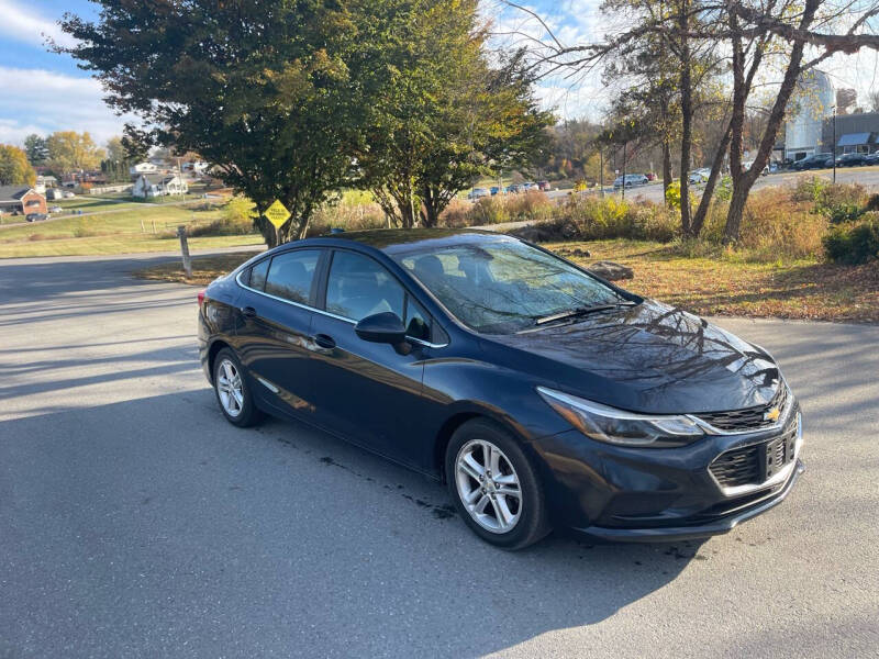 2016 Chevrolet Cruze LT photo 11