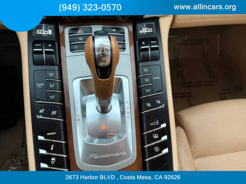 2011 Porsche Panamera