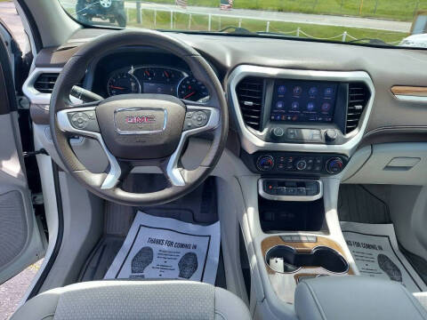 2022 GMC Acadia SLE