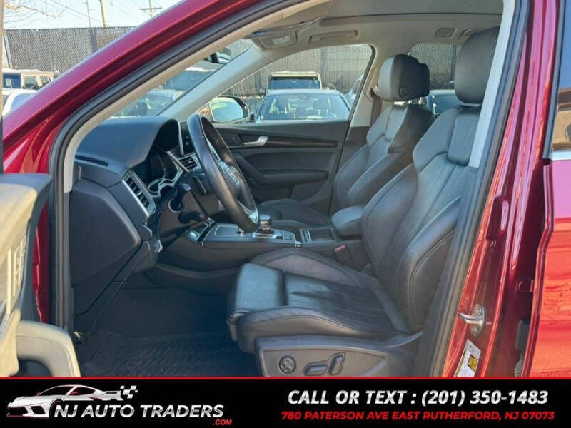 2018 Audi Q5 2.0T quattro Premium Plus